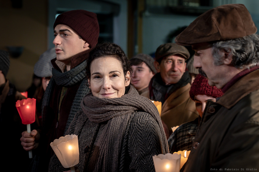 "Il caso Claps" regia Marco Pontecorvo, Gianmarco Saurino, Rosa Diletta Rossi, Anna Ferruzzo, Giacomo Giorgio, Ludovica Ciaschetti, Vincenzo Ferrera, Giulio Della Monica, Francesco Acquaroli, Francesca Ventriglia, Marta Giovannozzi, Claudio Corinaldesi, Beniamino Marcone, Fulvio Pepe, Bianca Nappi, Giusy Frallonardo, Vincent Riotta, Nila Prisco, Katie McGovern, Francesca Antonelli, Carlo De Ruggeri